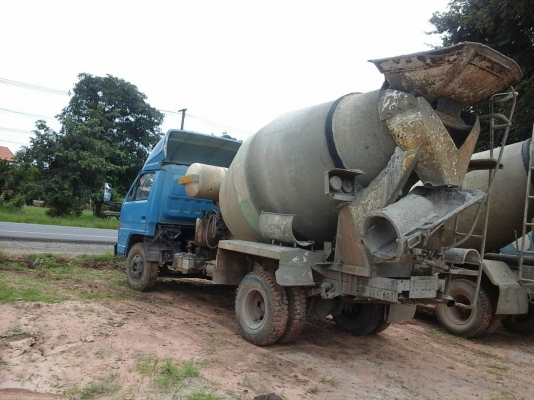 Isuzu ขายรถหกล้อโม่ปูน Isuzu ขายรถหกล้อโม่ปูน