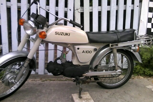 suzuki a 100