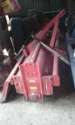 ขายรถไถ3608ปี53สภาพสวยมาก ใช้งานน้อย 1467ชม. ราคา335000บาท