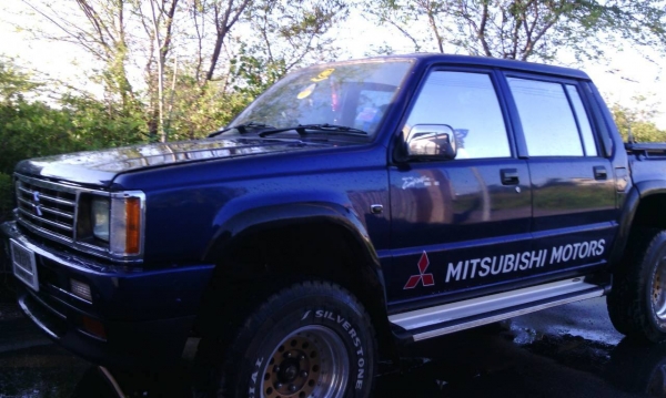 ขาย L200 4 ประตู  jz ยกสูง พร้อมใช้