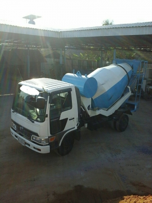 ขายรถโม่ปูน หกล้อ HINO KM ขายรถโม่ปูน หกล้อ HINO KM