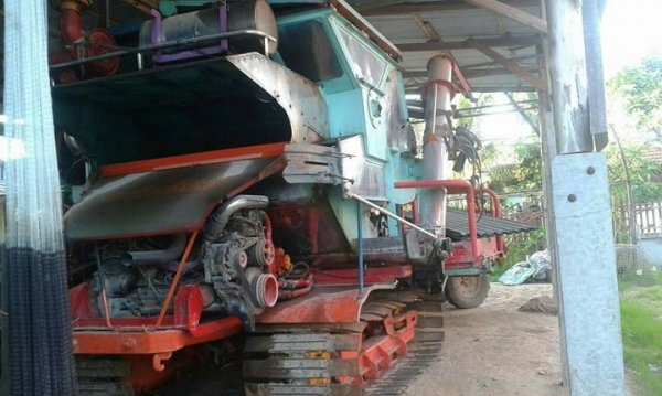 ขายรถเกี่ยวข้าว พรประภัทสร อุ้ม2ตัน เครื่อง260เทอร์โบ ตัวเดิน10 ปั้มไดกิ้น สภาพพร้อมใช้งาน สนใจโทร 090-8588220คุณนะ 093-3258446คุณบิว หรือเข้าดูสินค้าอื่นๆได้ที่ www.truck.in.th/498 หรือเพจFacebook ณรงค์ ซื้อขายรถมือสอง (เว็บไซต์ส่วนตัว) หรือFacebook ตลาด