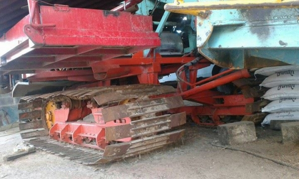 ขายรถเกี่ยวข้าว พรประภัทสร อุ้ม2ตัน เครื่อง260เทอร์โบ ตัวเดิน10 ปั้มไดกิ้น สภาพพร้อมใช้งาน สนใจโทร 090-8588220คุณนะ 093-3258446คุณบิว หรือเข้าดูสินค้าอื่นๆได้ที่ www.truck.in.th/498 หรือเพจFacebook ณรงค์ ซื้อขายรถมือสอง (เว็บไซต์ส่วนตัว) หรือFacebook ตลาด