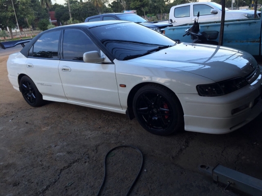 ขายด่วน รถเก๋ง Honda Accord ปี37 เครื่องดี ติดแก๊สหัวฉีดพร้อม ภาษีเต็มพร้อมโอนพร้อมใช้ รถสวยจัดๆ