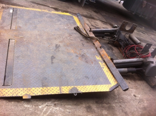 ขายลิฟท้ายจ้าสนใจติดต่อด่วน0845385517 ขายลิฟท้ายจ้าสนใจติดต่อด่วน0845385517