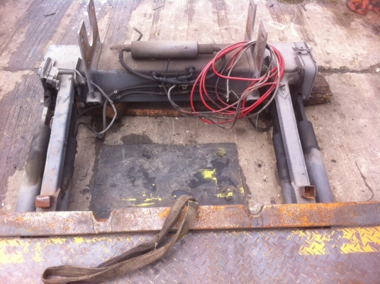 ขายลิฟท้ายจ้าสนใจติดต่อด่วน0845385517 ขายลิฟท้ายจ้าสนใจติดต่อด่วน0845385517