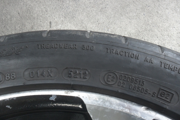 ล้อแม็ก18นิ้ว 5รู114 พร้อมยาง สวยๆ 4 ล้อ ราคา 7900 บาท