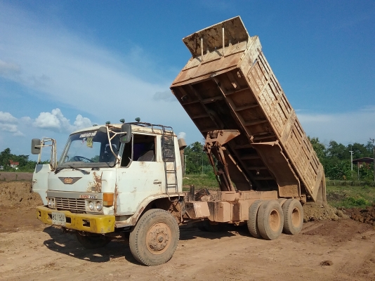 ขายด่วนFM186สองเพลาดั้มขายตามสภาพรถวิ่งงานอยู่โทร0856842587 ขายด่วนFM186สองเพลาดั้มขายตามสภาพรถวิ่งงานอยู่โทร0856842587