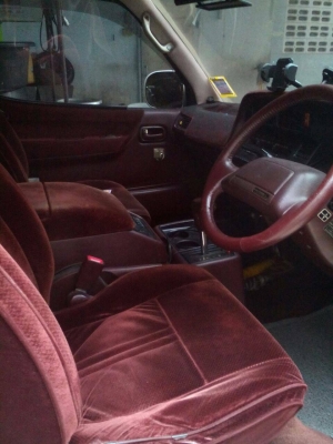 ขายรถตู้