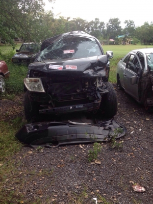 ซากนิสสันนาวาล่า เครื่องYD25 ปี07 เเยกขายอะไหลทุกอย่างทั้งคันสอบถามได้มีอีกหลายรุ่นทั้งเก๋งเเละกระบ รับซื้อรถอุบัตเหตุทุกสภาพ