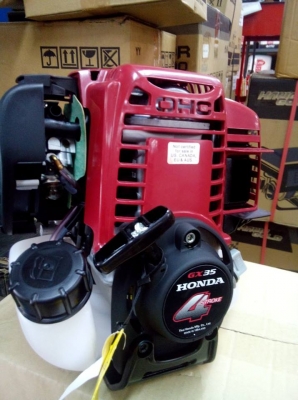 Honda เครื่องตัดหญ้า4จังหวะ รุ่น GX-35 - Red(เฉพาะหัว)