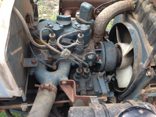 รถไถ KUBUTA B5000 จากญี่ปุ่น ขายไม่แพงครับ 37,500 บาท รถไถ KUBUTA B5000 จากญี่ปุ่น ขายไม่แพงครับ 37,500 บาท