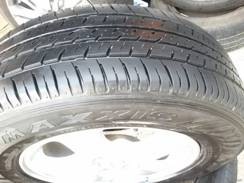 ขายล้อ Mitsubishi Triton 15ยาง215/70/15 ปี 14 4 ล้อ ขายล้อ Mitsubishi Triton 15ยาง215/70/15 ปี 14 4 ล้อ