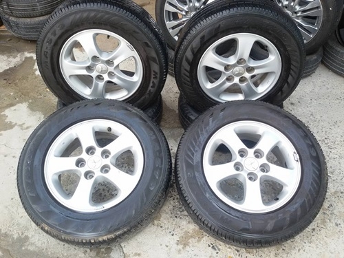 ขายล้อ Mitsubishi Triton 15ยาง215/70/15 ปี 14  4 ล้อ