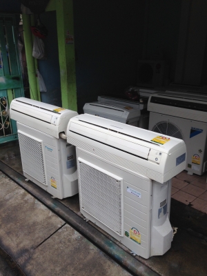 **** ขายแอร์ DAIKIN inverter 18000 BTU สภาพสวย ****