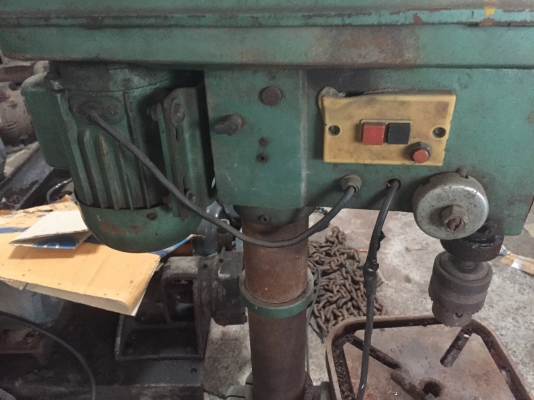 ขายสว่านแท่นspeed สูง1เมตร มอเตอร์1/2แรงใช้งานได้เลยครับ