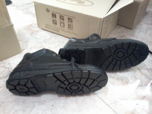 รองเท้าเซฟตี้ หัวเหล็ก รองเท้าเซฟตี้ หัวเหล็ก