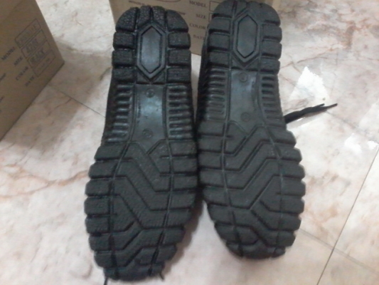 รองเท้าเซฟตี้ หัวเหล็ก รองเท้าเซฟตี้ หัวเหล็ก