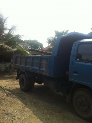 ขายดั้ม 5  คิว  อู่ไพศาล (เฉพาะดั้ม )7,500 บาท