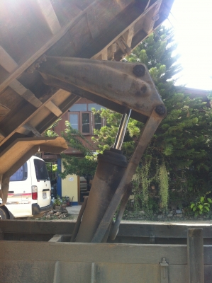 ขายดั้ม 5  คิว  อู่ไพศาล (เฉพาะดั้ม )7,500 บาท