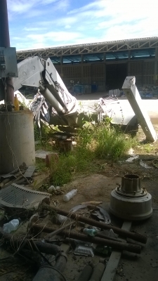 ขายเครน 5 ตัน ติดต่อ 092-9174010