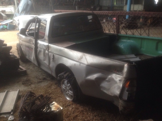 ขายกระบะ มิตชู สตราด้า  45000