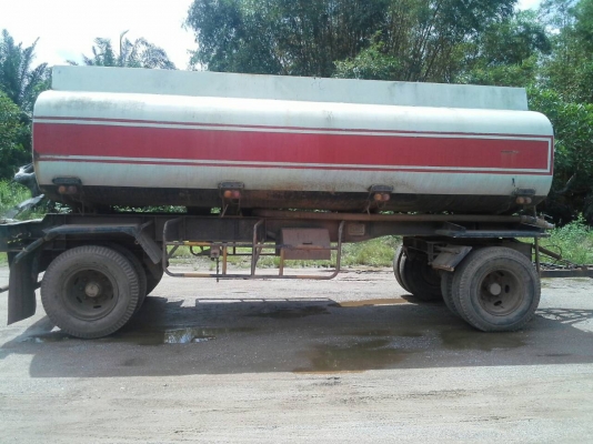 ขายรถบรรทุกน้ำ 2 เพลา แม่ลูก ISUZU DEGA 270 ปี 46 ขายรถบรรทุกน้ำ 2 เพลา แม่ลูก ISUZU DEGA 270 ปี 46