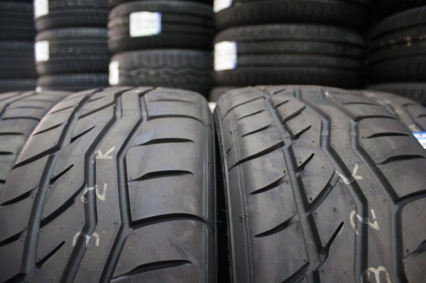 ยาง FALKEN RT615K 195/60R14 เส้นละ 3,250 บาท