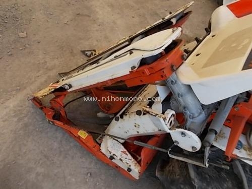 รถเกี่ยวข้าวเดินตาม KUBOTA RA50Z รหัสสินค้า : 80802704 Line ID: nihonmono หรือเพิ่มเติมไดที่ www.nihonmono.com รถเกี่ยวข้าวเดินตาม KUBOTA RA50Z รหัสสินค้า : 80802704 Line ID: nihonmono หรือเพิ่มเติมไดที่ www.nihonmono.com