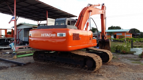 ขายแบคโฮ Hitachi ZX200 7000 ชั่วโมง เจ้าของขายเอง
