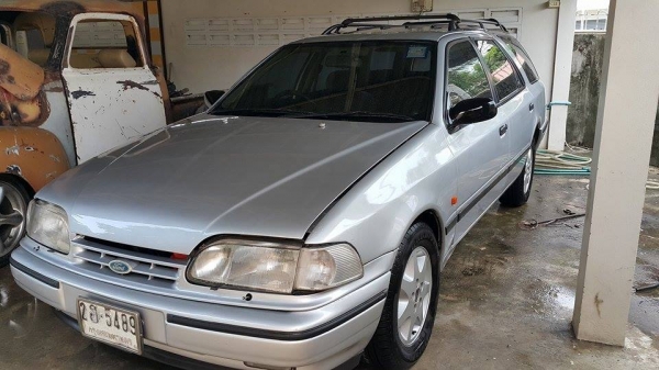 ขายหรือแลก Ford Van สวยๆครับหรือแลกมอเตอร์ไซคฺ์โบราณ