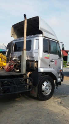 หัวลาก10ล้อ.นิสสันUD.320.ปี45.เดิมบาง.สภาพสวยพร้อมใช้.ราคา920,000.มัดจำแล้ว. หัวลาก10ล้อ.นิสสันUD.320.ปี45.เดิมบาง.สภาพสวยพร้อมใช้.ราคา920,000.มัดจำแล้ว.