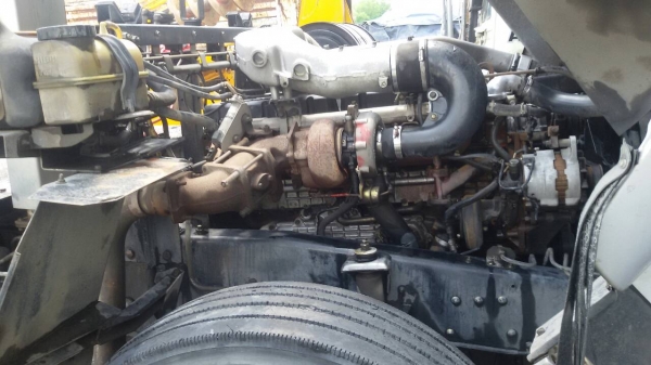 หัวลาก10ล้อ.นิสสันUD.320.ปี45.เดิมบาง.สภาพสวยพร้อมใช้.ราคา920,000.มัดจำแล้ว. หัวลาก10ล้อ.นิสสันUD.320.ปี45.เดิมบาง.สภาพสวยพร้อมใช้.ราคา920,000.มัดจำแล้ว.