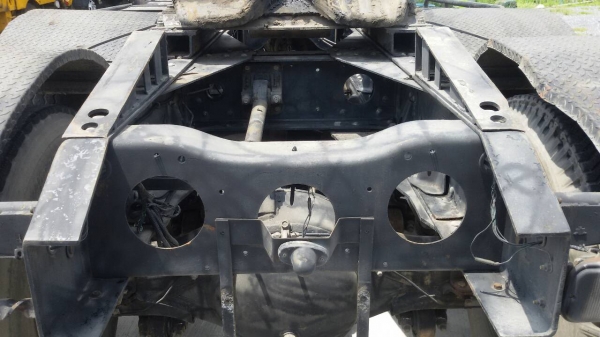 หัวลาก10ล้อ.นิสสันUD.320.ปี45.เดิมบาง.สภาพสวยพร้อมใช้.ราคา920,000.มัดจำแล้ว. หัวลาก10ล้อ.นิสสันUD.320.ปี45.เดิมบาง.สภาพสวยพร้อมใช้.ราคา920,000.มัดจำแล้ว.