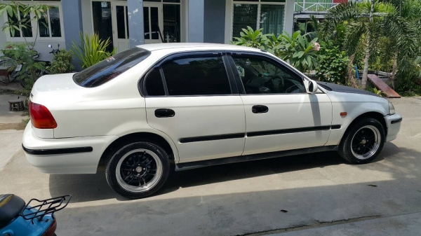 Honda civic1.6ปี96(ตาโต) Honda civic1.6ปี96(ตาโต)
