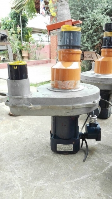 ****** Sold Out!! ******  โบวเวอร์เป่าอากาศ EMCO ขนาด 1/2 HP. 220V. ใช้ไฟบ้านเสียบปลั้กพร้อมใช้ มี 5 ตัว 089-2499-123 นครปฐม