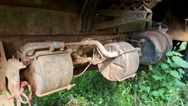 ขาย 6 ล้อดั้ม HINO KL300 เครื่อง EC100 130 แรงม้า คัสซีใช้ได้ เก๋งไม่สวย เอกสารเล่มทะเบียนครบ แจ้ง ม.79 ราคาต่อรองได้