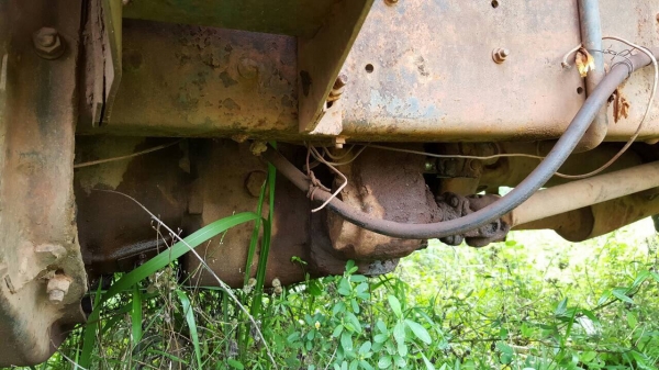 ขาย 6 ล้อดั้ม HINO KL300 เครื่อง EC100 130 แรงม้า คัสซีใช้ได้ เก๋งไม่สวย เอกสารเล่มทะเบียนครบ แจ้ง ม.79 ราคาต่อรองได้