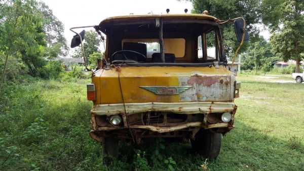 ขาย 6 ล้อดั้ม HINO KL300 เครื่อง EC100 130 แรงม้า คัสซีใช้ได้ เก๋งไม่สวย เอกสารเล่มทะเบียนครบ แจ้ง ม.79 ราคาต่อรองได้