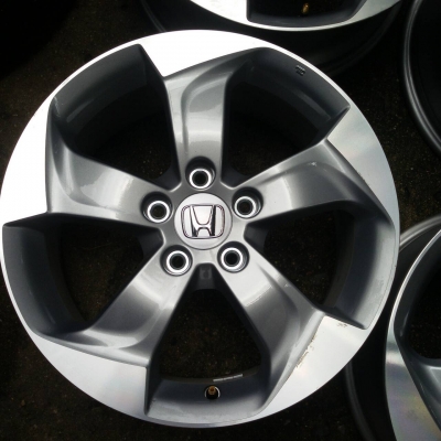 ล้อ HONDA HRV ขอบ 17 ชุดล่ะ 5,500