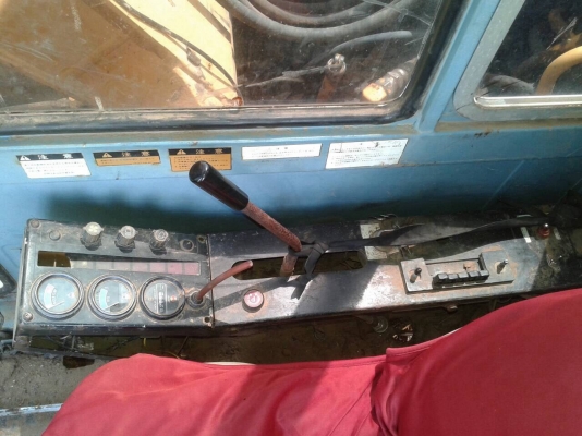 ขายรถแบคโฮ KOMATSU PC60-5 เอกสารสัญญาซื้อขาย รถใช้งานได้ดี ราคาต่อรองได้ครับ