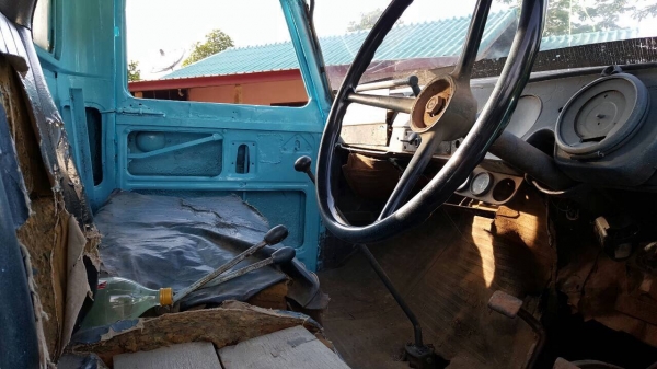 ขายรถ 6 ล้อดั้มหัวยาว ไม่มีทะเบียน เครื่อง DA120 เฟืองท้าย FUSO คัสซีสวยตลอดเส้น ราคาต่อรองได้ครับ