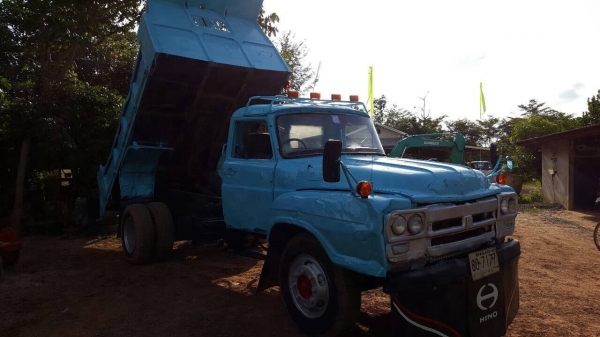 ขายรถ 6 ล้อดั้มหัวยาว ไม่มีทะเบียน เครื่อง DA120 เฟืองท้าย FUSO คัสซีสวยตลอดเส้น ราคาต่อรองได้ครับ