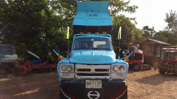 ขายรถ 6 ล้อดั้มหัวยาว ไม่มีทะเบียน เครื่อง DA120 เฟืองท้าย FUSO คัสซีสวยตลอดเส้น ราคาต่อรองได้ครับ