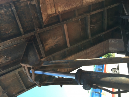 ขาย10ล้อISUZUเดก้า 270แรง ปี44 ยูโร1 กระบะดั้มมีระบบลากลูก