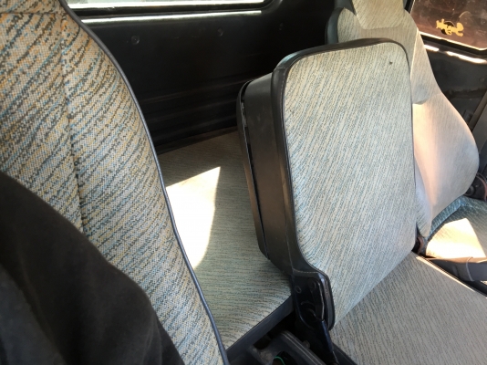 ขาย10ล้อISUZUเดก้า 270แรง ปี44 ยูโร1 กระบะดั้มมีระบบลากลูก