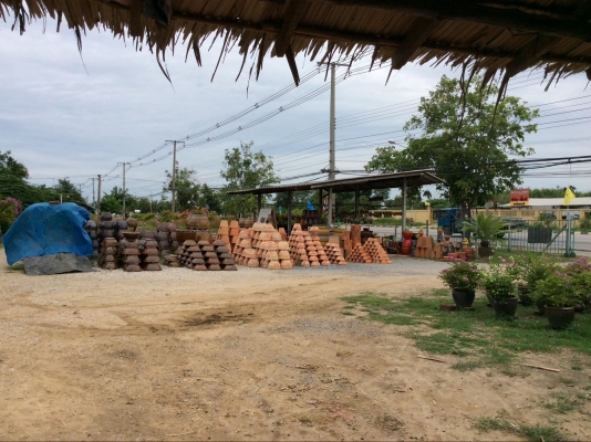 ต้องการเซ้งกิจการร้านไม้ดอกไม้ประดับ ทำเลทองด่วน