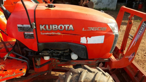 ขายรถไถ KUBOTA L3608 ปี 53 เอกสารเล่มทะเบียนพร้อมโอน อุปกรณ์มีผานดันหน้า โรตารี่ และผาน 5 ราคาต่อรองได้ ขายรถไถ KUBOTA L3608 ปี 53 เอกสารเล่มทะเบียนพร้อมโอน อุปกรณ์มีผานดันหน้า โรตารี่ และผาน 5 ราคาต่อรองได้