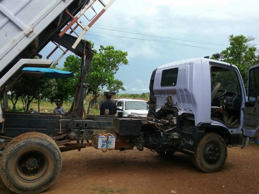 ขาย6ล้อHINO FC4J ปี43 เครื่อง140แรง กระบะดั้มสามมิตร