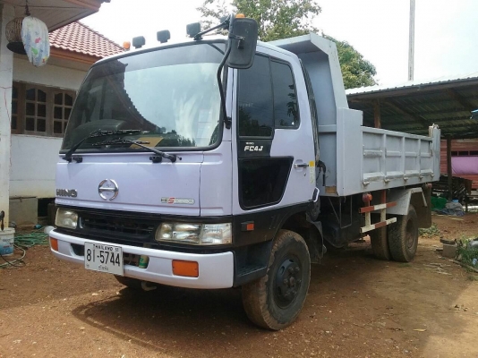 ขาย6ล้อHINO FC4J ปี43 เครื่อง140แรง กระบะดั้มสามมิตร